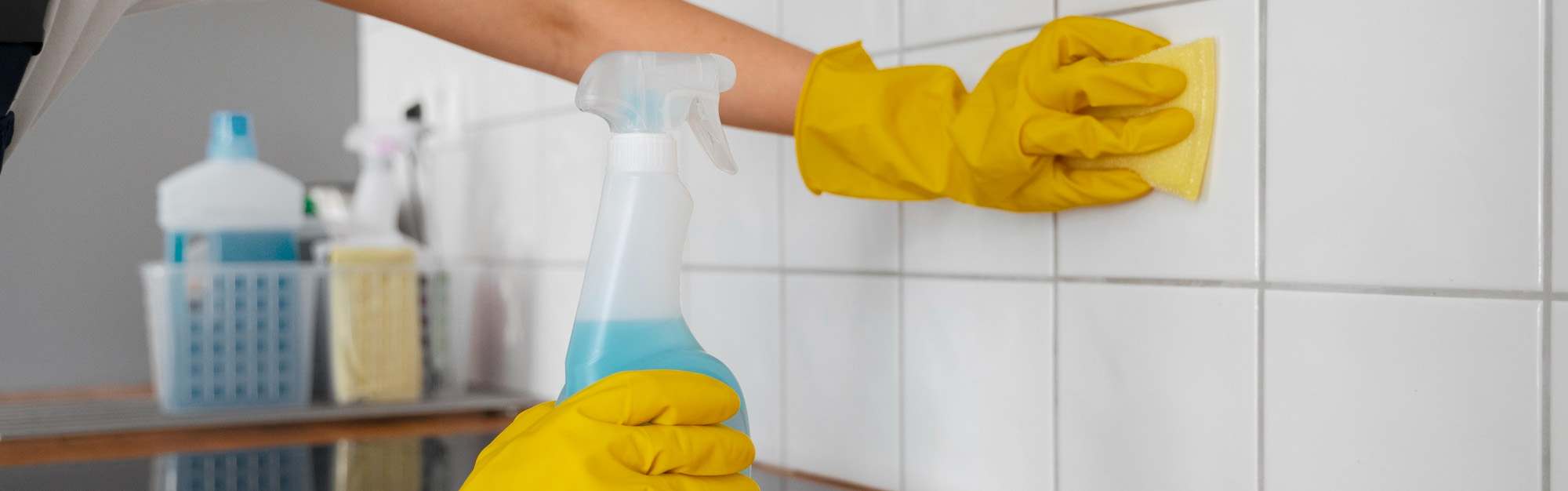 Glove for cleaning